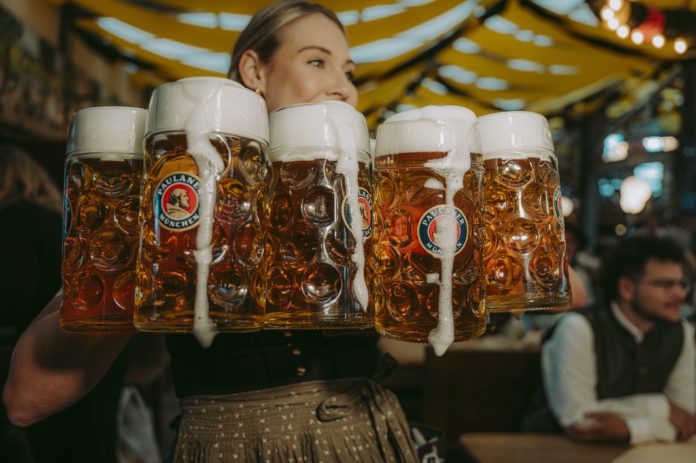 Oktoberfest_Landscape_lr